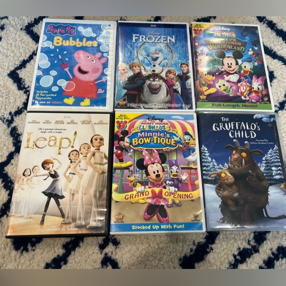 Girls Movie Bundle Perfect for Car trip Frozen, Leap, Minnie Mouse Peppa Pig